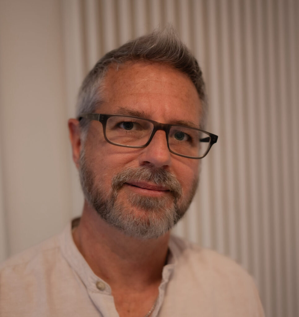 Photo of Tim Robinson